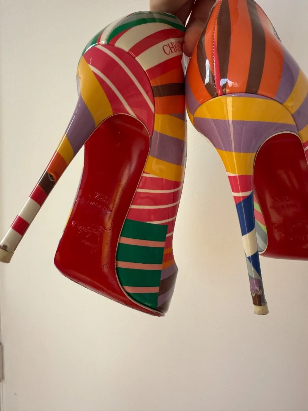 Christian Louboutin Multicolor Striped Hot Chick Leather Pumps Heels Size 38.5 - Picture 3 of 10